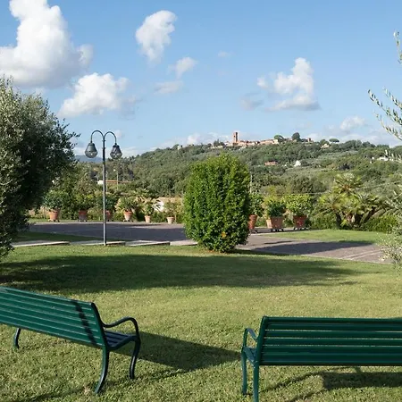 Villa Gabri 8&2, Emma
