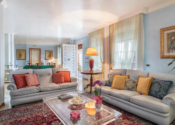 Gabri 8&2, Emma ヴィラ