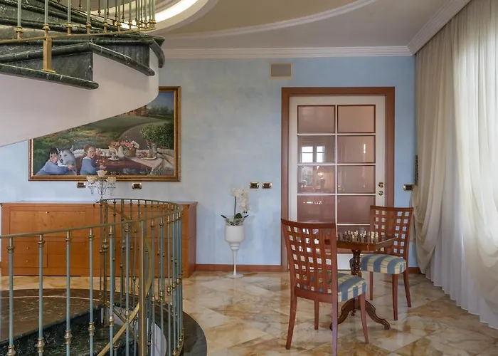 ヴィラ Gabri 8&2, Emma *